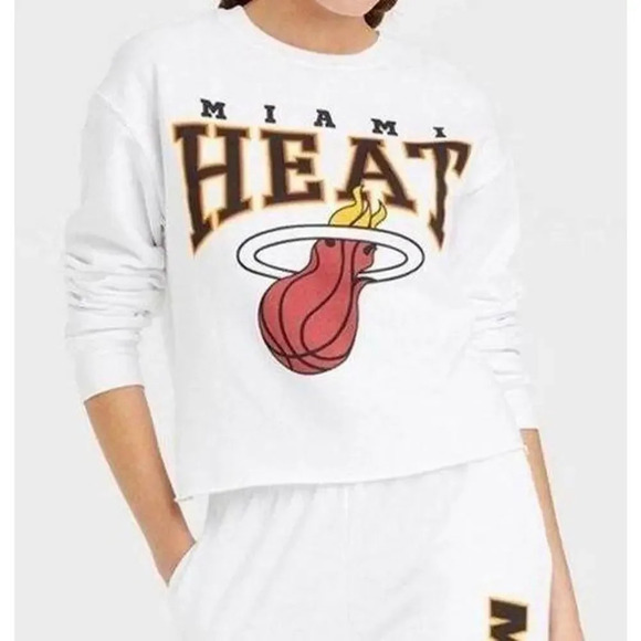 Hybrid Apparel NBA Miami Heat White Cropped Crewneck Sweatshirt Women's Size 1X - Picture 4 of 4